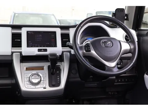 Mazda Flair Crossover