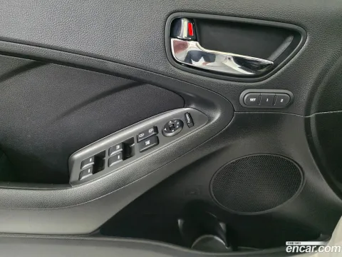 Kia Cerato (K3)