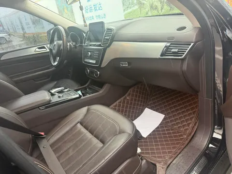 Mercedes-Benz Mercedes-Benz GLS
