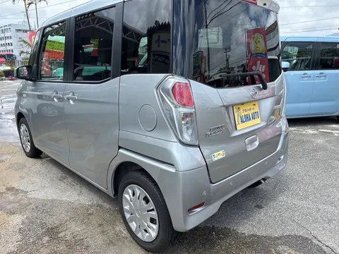 Nissan Dayz Roox