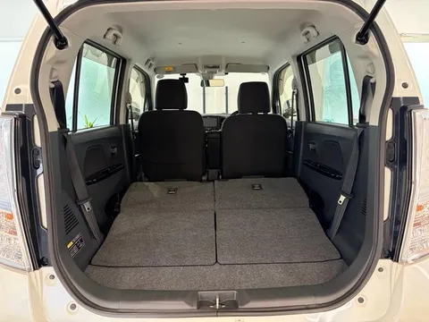 Suzuki Wagon R Stingray