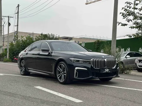 BMW 7-Series