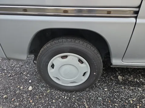 Subaru Sambar Van