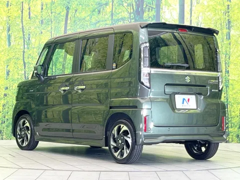 Suzuki Spacia Custom
