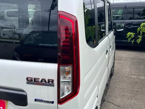 Suzuki Spacia Gear