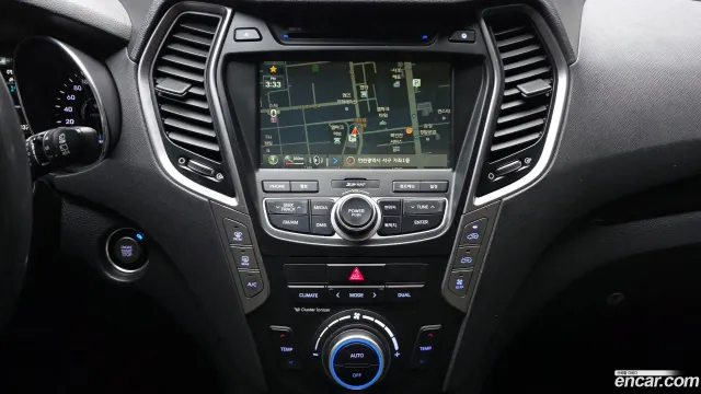 Hyundai Grand Santa Fe (Maxcruz)