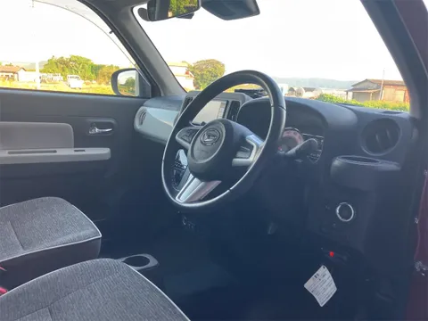 Daihatsu Mira Tocot