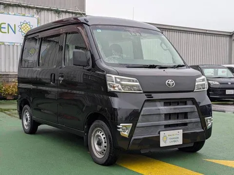 Toyota Pixis Van