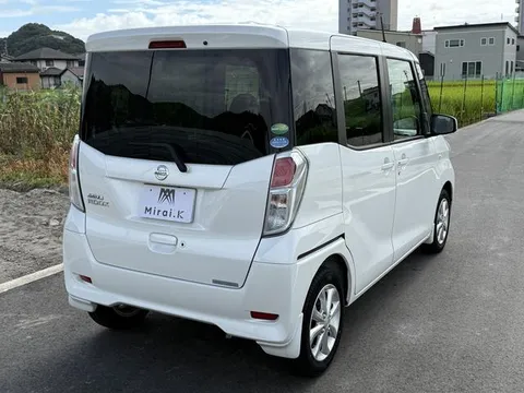 Nissan Dayz Roox