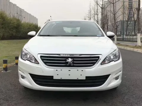Peugeot 408