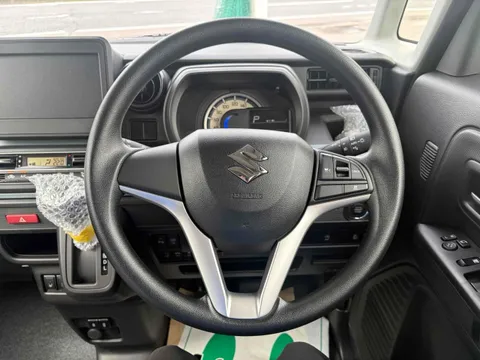 Suzuki Spacia Base