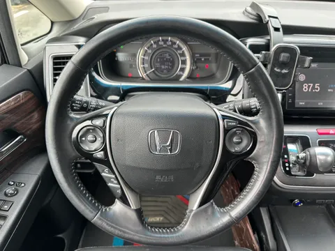 Honda Elysion