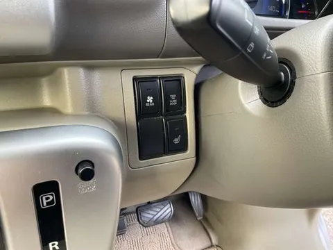 Nissan Clipper Rio
