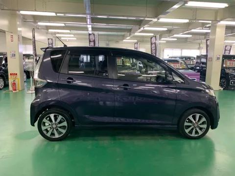 Mitsubishi eK Custom