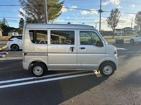 Nissan Clipper