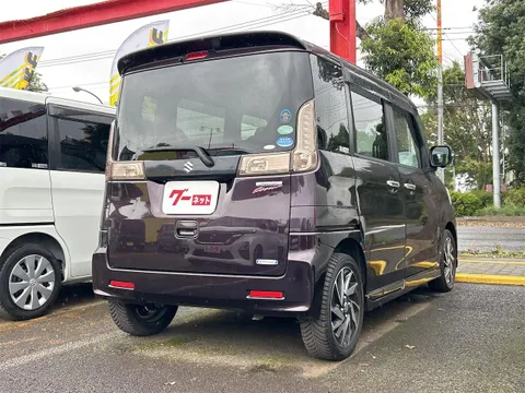 Suzuki Spacia Custom