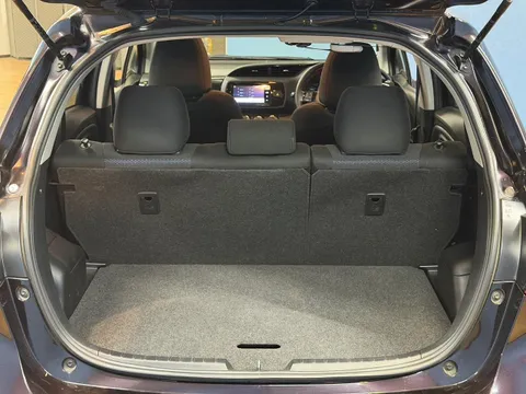 Toyota Yaris (Vitz)