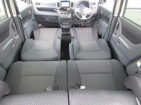 Mitsubishi Delica D:2