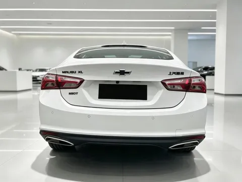 Chevrolet Malibu XL