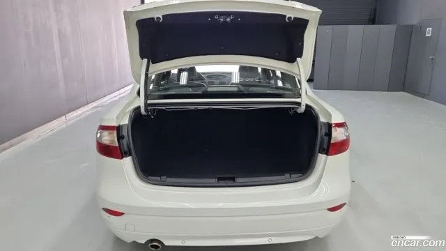 Renault SM3