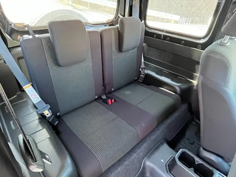 Suzuki Jimny Sierra