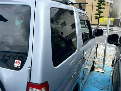 Mitsubishi Pajero Mini