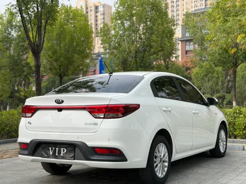 Kia K2