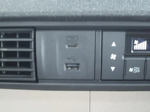 Honda N-BOX Joy