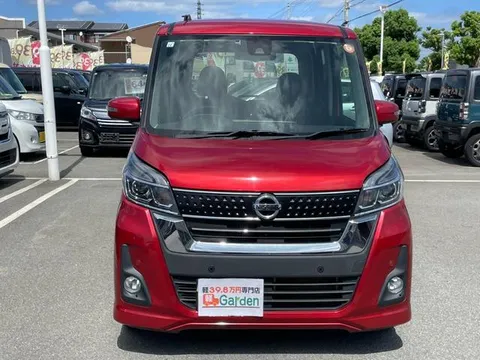 Nissan Dayz Roox