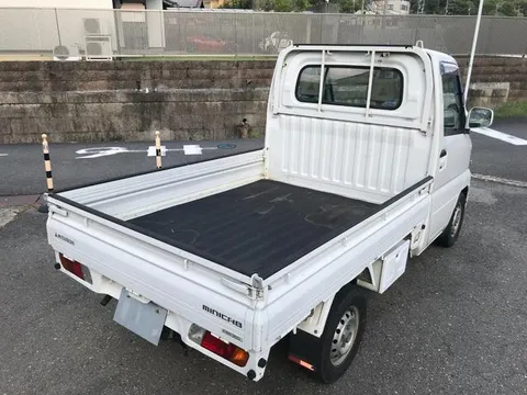 Mitsubishi Minicab Truck