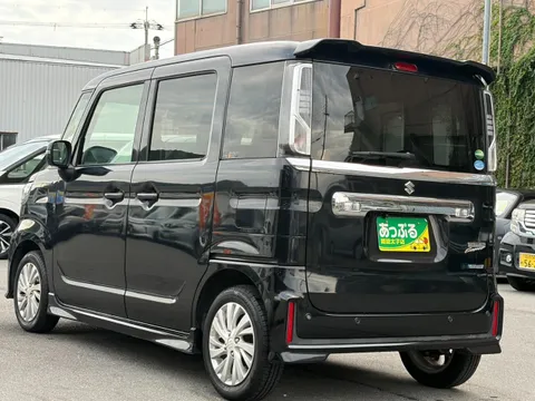 Suzuki Spacia Custom