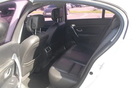 Renault SM5
