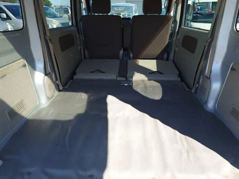 Mitsubishi Minicab Van