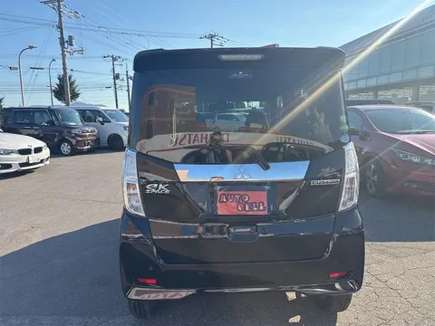 Mitsubishi eK Space Custom