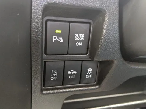 Suzuki Spacia Gear