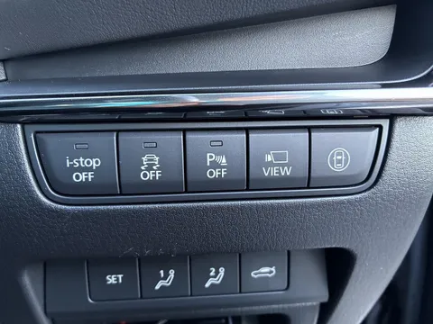 Mazda MAZDA3 Sedan