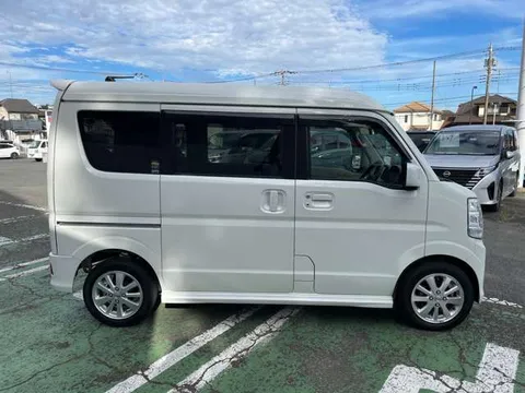 Nissan Clipper Rio