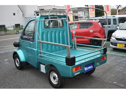 Daihatsu Midgetii