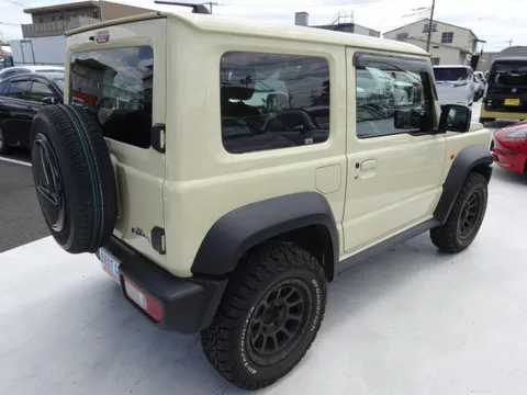 Suzuki Jimny Sierra
