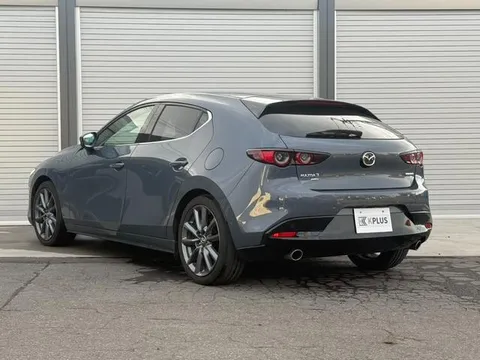 Mazda MAZDA3 Fastback