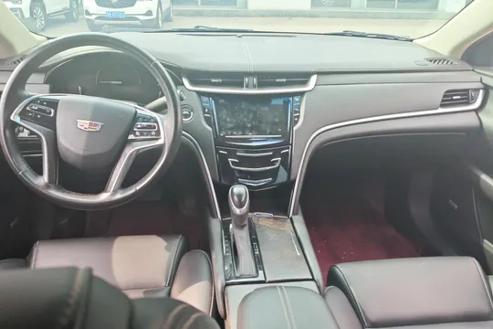 Cadillac XTS