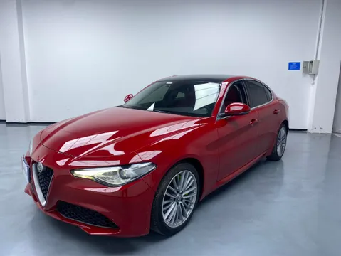 Alfa Romeo Giulia