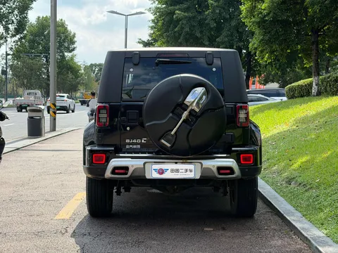 BAIC BJ40