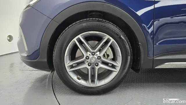 Hyundai Grand Santa Fe (Maxcruz)