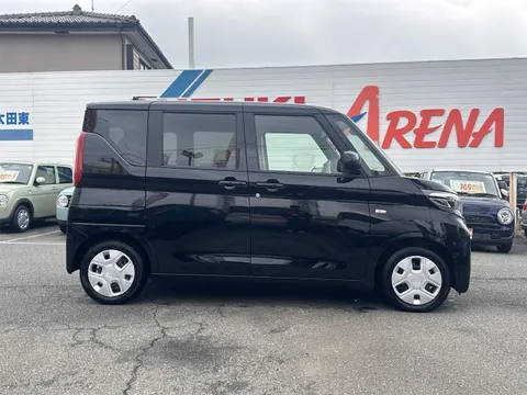 Mitsubishi eK Space