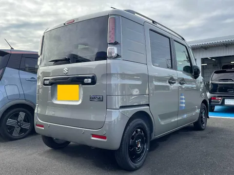 Suzuki Spacia Base