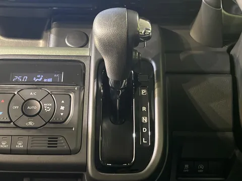 Suzuki Spacia Gear