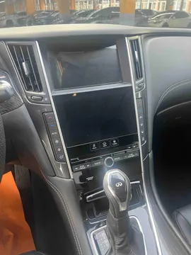Infiniti Q50L