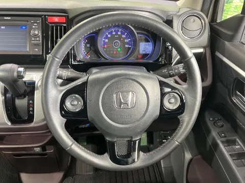 Honda N-WGN Custom