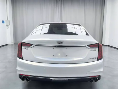 Cadillac CT6